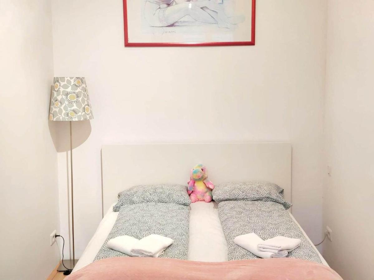 Central Mariahilfer Apartment 4 Min To The City Shopping Center And Schoenbrunn Palace Βιέννη Εξωτερικό φωτογραφία